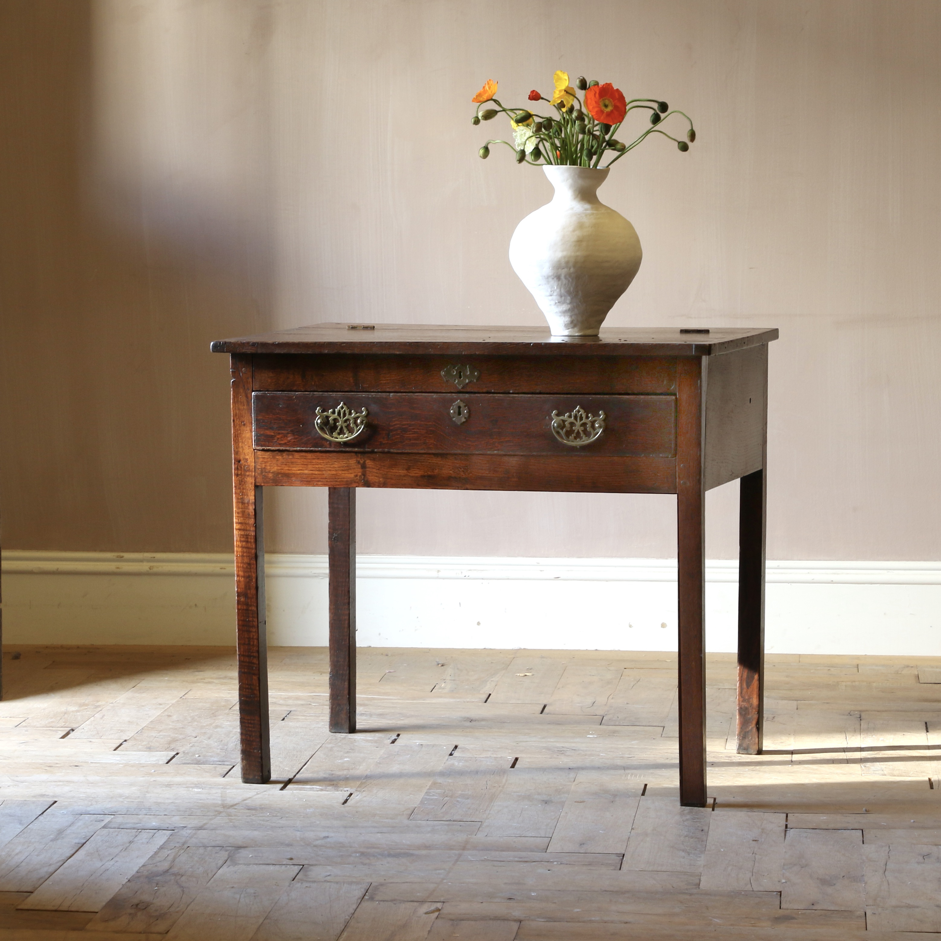 Single Drawer Side Table / Desk